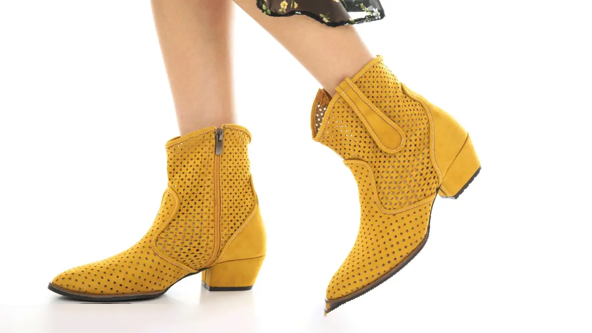 Elegant Half Heel Shoes for Women: The Perfect Mix of Style & Comfort