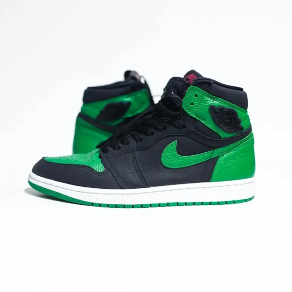 Green Black Sneaker
