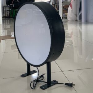 Caja de luz circular en acrílico para exterior dos frentes, cara plana tipo flat lista para rotular.