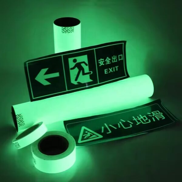 Vinil fotoluminiscente imprimible 122 cms. (6 horas de luz por absorción)